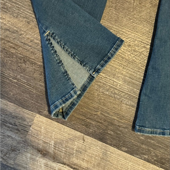 Good American flare jean size 24/00 - Picture 4 of 5